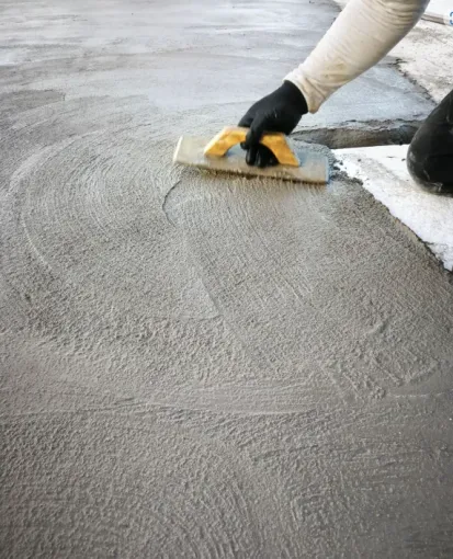 Artisan maçon pour création de dalle béton et abri de jardin à Ruelle-sur-Touvre, Angoulême, Le Bon Artisan Charentais